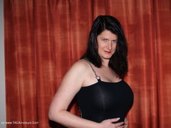 Angel Eyes - London Visit Video