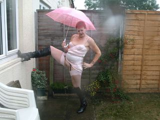 ValGasmic Exposed - Rainy Day Video
