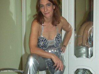 Jolanda - Space Girl Gallery