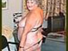 Grandma Libby - Whose pussy needs a shave Gallery