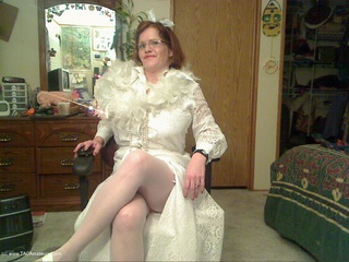 Misha MILF - Blushing Bride Gallery