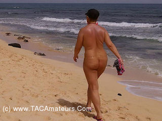 Nude Chrissy - Nudist Beach