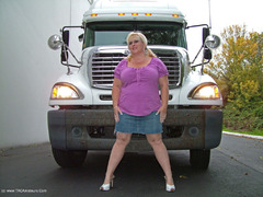Taffy Spanx - Truckin Taffy Gallery