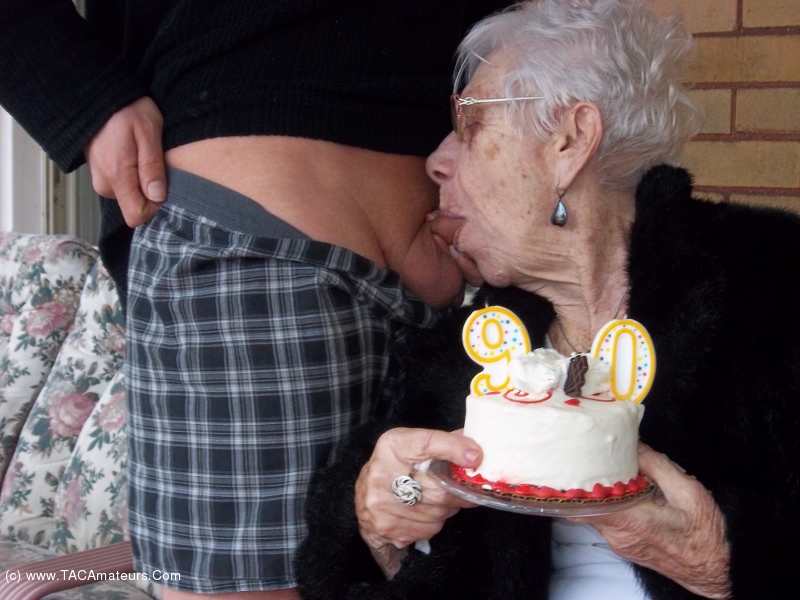 90 Old Year Granny Porn - CougarChampion - Granny Marg Turns 90 Video