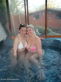 Barby & Mels Hot Tub Fun featuring Barby