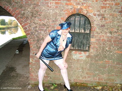 ValGasmic Exposed - WPC Goes Flashing Gallery