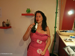 Angel Eyes - Horny bitch Video