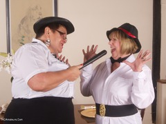 SpeedyBee - Speedy Gets Arrested Gallery