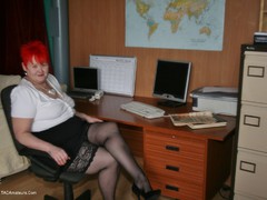 ValGasmic Exposed - In The Office Gallery