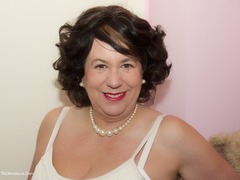 SpeedyBee - White Patterened Dress Gallery