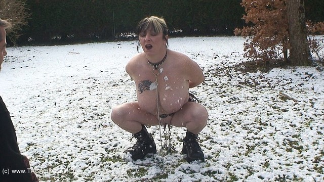 Mary Bitch - BDSM Session In The Snow Pt1 video