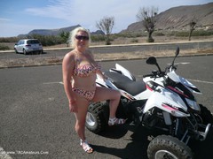 Barby - Quad Bike Barby Gallery