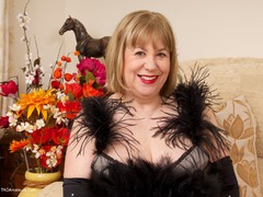 SpeedyBee - Black Feathers Gallery