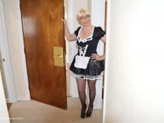 Barby Slut - Maid Service Video