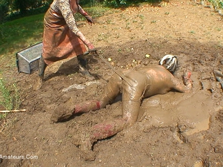 Mary Bitch - In The Mud With My Friend Helga Pt2