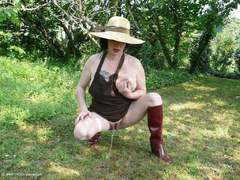 Mary Bitch - in my vegetable garden Gallery