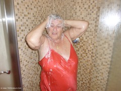 Grandma Libby - Shower Aztec Gallery