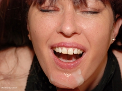 Juicey Janey - Smoking Hot Corset Pt2 Gallery