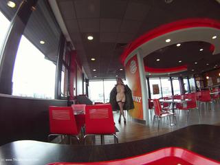 Barby Slut - Barby At Burger King Video
