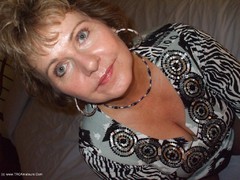 Busty Bliss - Hello Gorgeous Gallery