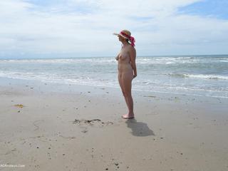 Barby Slut - Beach Barby Gallery