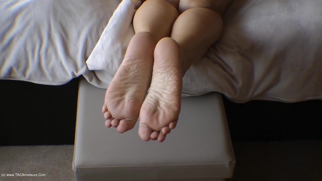 Sweet Susi - Soles Of My Feet video