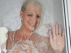 Dimonty - In My Shower Gallery