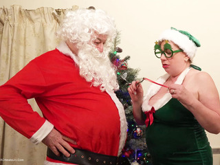 Dirty Doctor - The Naughty Elf Pt1