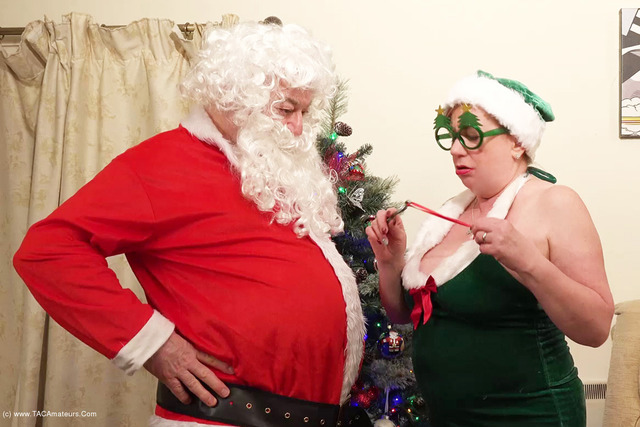 Dirty Doctor - The Naughty Elf Pt1 video