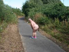 Lexie Cummings - Lexie Strips Down The Lane Gallery