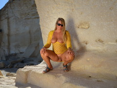 Sweet Susi - Yellow Net Top Gallery