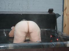 ValGasmic Exposed - Noodie Gallery