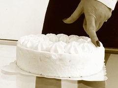 Angel Eyes - Cream Cake Video