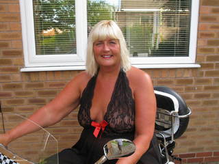 Chrissy UK - Giving Head Video