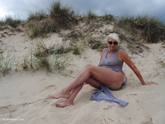 Dimonty - On The Beach Gallery