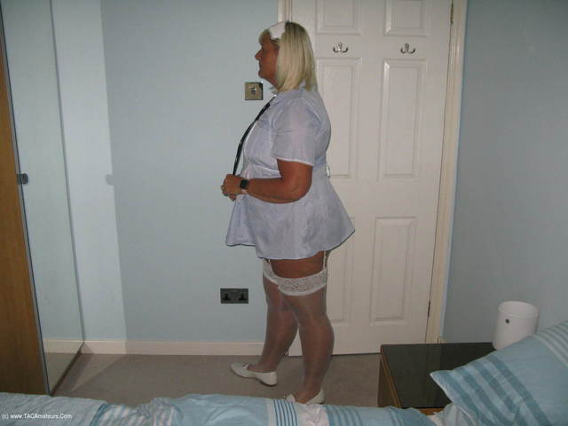 Chrissy UK - Nurse Feelgood Pt2 video