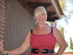 Melody - Polka Dots Gallery