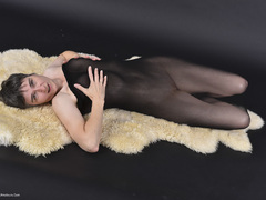 Hot Milf - Nylon Slut Pt2 Gallery