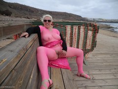 Barby - Fingering On The Beach Gallery