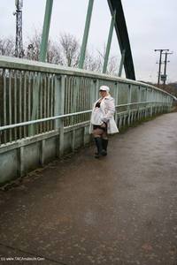 Bridge & Hat featuring Lexie Cummings