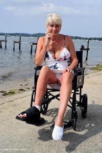 Wheelchair Flashing featuring Dimonty