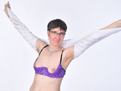 Hot Milf - Blouse Bra Pt1 Gallery