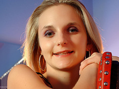 Susy Rocks - Dana - PVC Fetish Pt1 Gallery