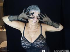 Savana - Red  Black Gallery