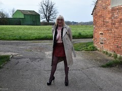 Barby Slut - Behind The Scenes Farm Shoot Video