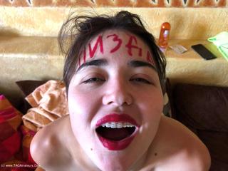 Malika - Lipstick Lettering Gallery