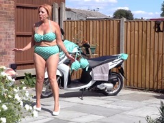 Curvy Claire - Retro Polka Dots Pt1 Video