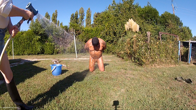 Mary Bitch - I Wash My Pig Slave Outdoor Pt1 video