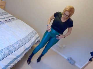 Curvy Claire - Skin Tight Leather Trousers Pt1