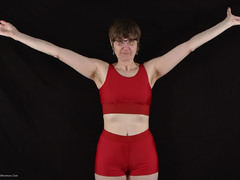 Hot Milf - Gymnastics Pt1 Gallery